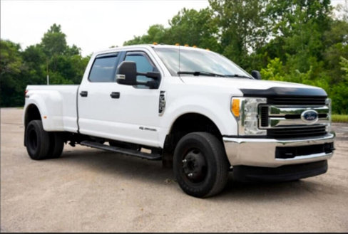 Used 2017 Ford F350 XLT image 5