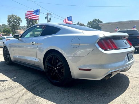 Used 2017 Ford Mustang Coupe w/ Ecoboost Performance Package image 5