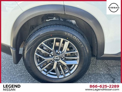 Certified 2023 Nissan Rogue S image 10