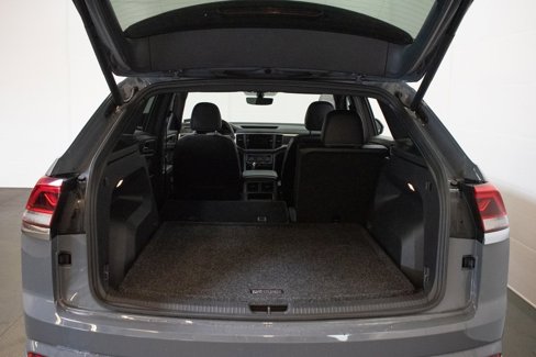 Used 2021 Volkswagen Atlas Cross Sport SE image 26