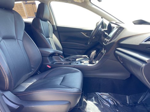 Used 2018 Subaru Crosstrek 2.0i Limited image 2