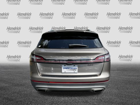 Used 2020 Lincoln Nautilus FWD w/ Equipment Group 101A image 8