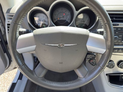 Used 2008 Chrysler Sebring Touring w/ Special Touring Group image 21