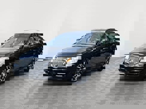 Used 2011 Buick Lucerne CX image 1
