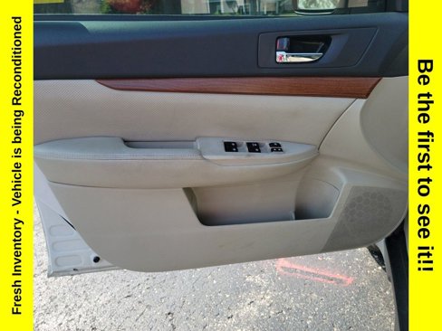 Used 2013 Subaru Outback 2.5i Limited image 10