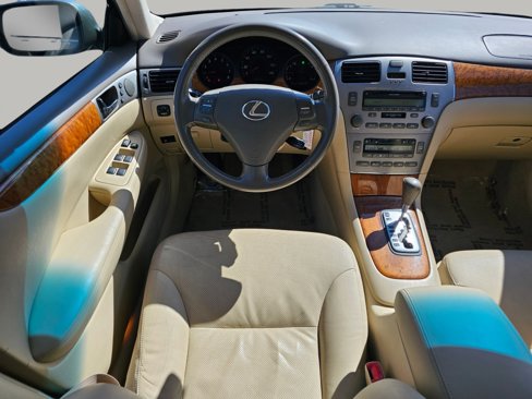 Used 2005 Lexus ES 330 image 3