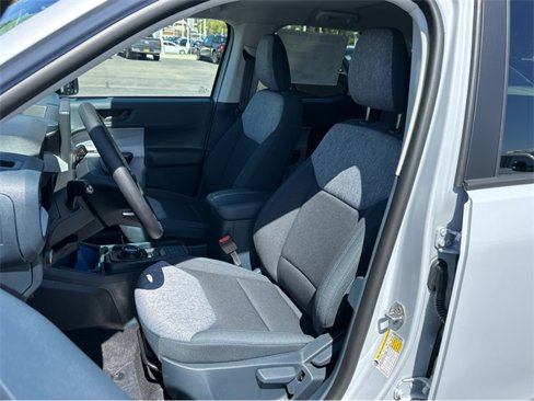 New 2025 Ford Maverick XLT image 15
