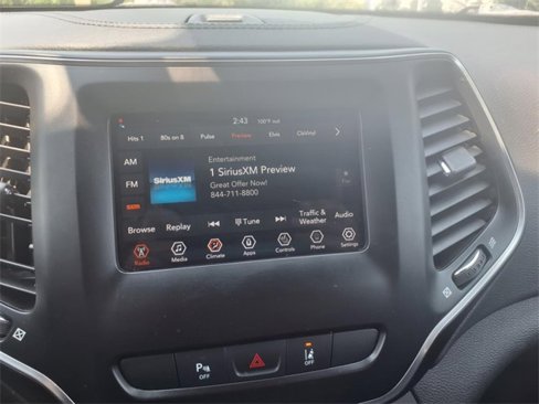Used 2021 Jeep Cherokee Latitude Lux image 16
