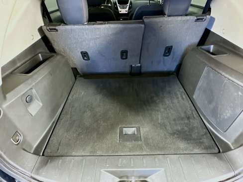 Used 2017 Chevrolet Equinox LS image 29