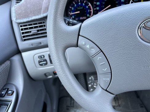 Used 2006 Toyota Sienna LE image 22