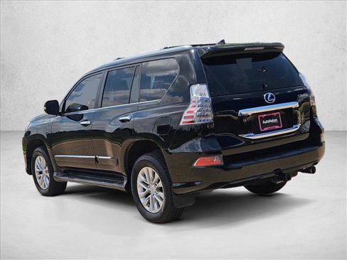 Used 2016 Lexus GX 460 image 8