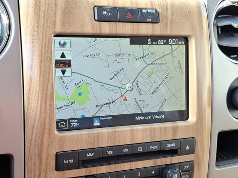 Used 2011 Ford F150 Lariat w/ Lariat Chrome Pkg image 18