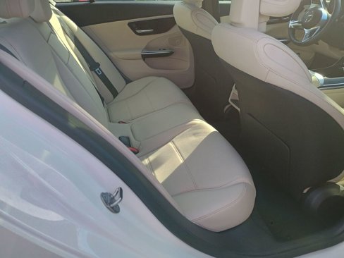 Used 2023 Mercedes-Benz C 300 4MATIC Sedan image 20