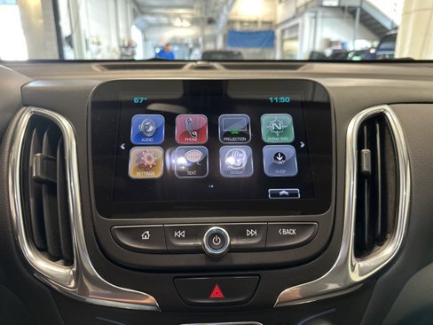 Used 2018 Chevrolet Equinox LT w/ Sun & Infotainment Package image 19