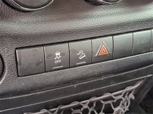 Used 2018 Jeep Wrangler Unlimited Sport S image 22