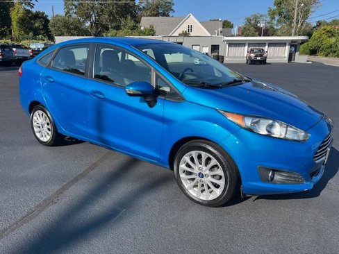 Used 2014 Ford Fiesta SE w/ Equipment Group 201A image 1