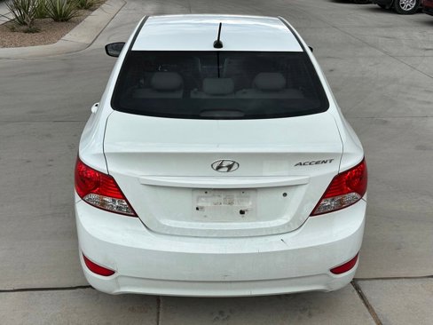 Used 2013 Hyundai Accent GLS w/ Premium Pkg image 6