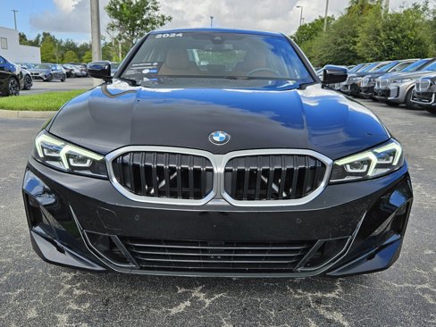 Certified 2024 BMW 330i Sedan w/ Premium Package image 11