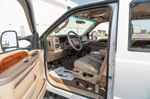 Used 2003 Ford F350 Lariat image 21