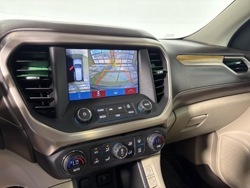 Used 2017 GMC Acadia Denali w/ Technology Package image 13