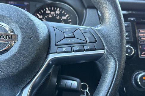 Certified 2022 Nissan Rogue Sport S image 27