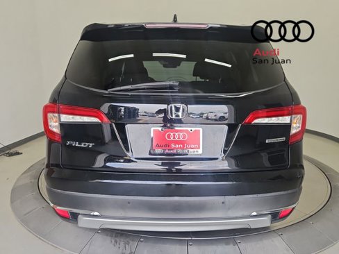 Used 2019 Honda Pilot Touring image 12