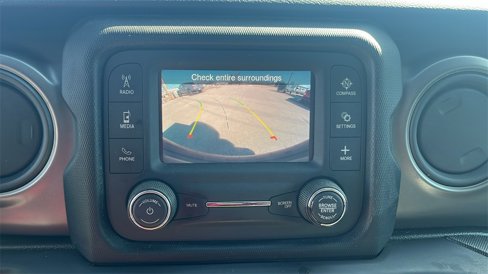 Used 2021 Jeep Wrangler Sport image 21