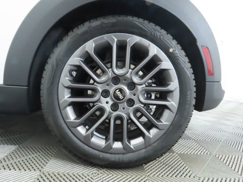Used 2025 MINI Cooper S image 32