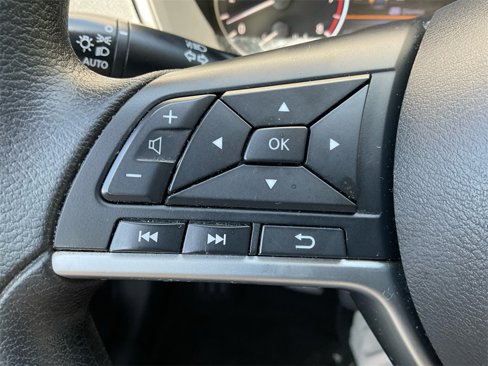 Used 2022 Nissan Altima 2.5 SV image 31