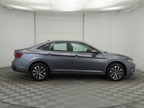 New 2025 Volkswagen Jetta S image 5
