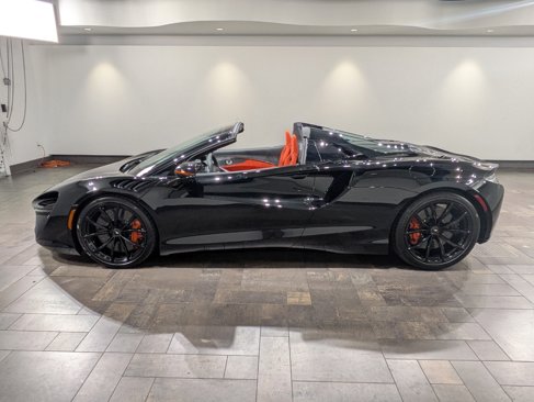 New 2025 McLaren Artura Spider image 3
