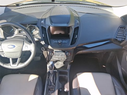 Used 2019 Ford Escape SEL image 11