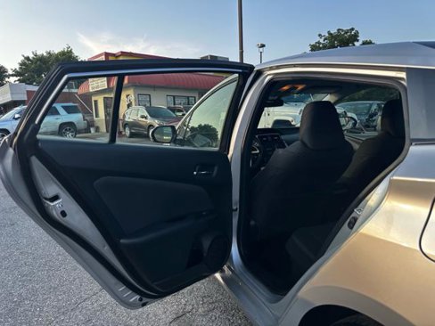 Used 2016 Toyota Prius Four image 12