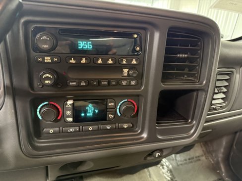 Used 2007 Chevrolet Silverado 1500 LT w/ Extended Cab Value Package image 17