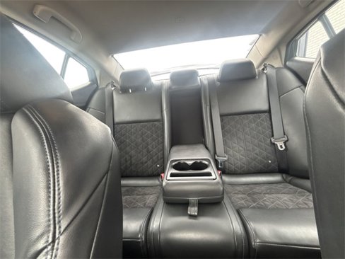 Used 2017 Nissan Maxima SR w/ Midnight Edition image 25