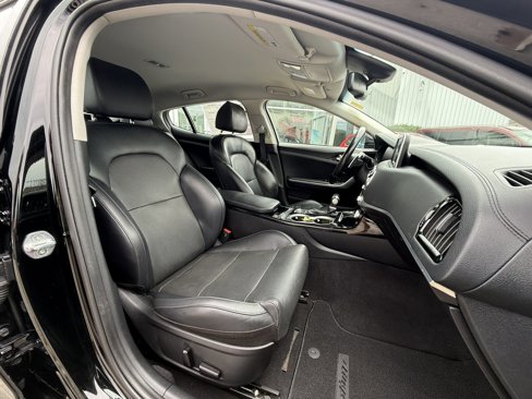Used 2019 Kia Stinger image 24
