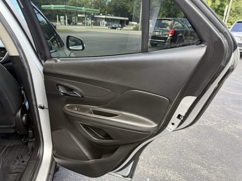 Used 2017 Buick Encore Preferred image 37