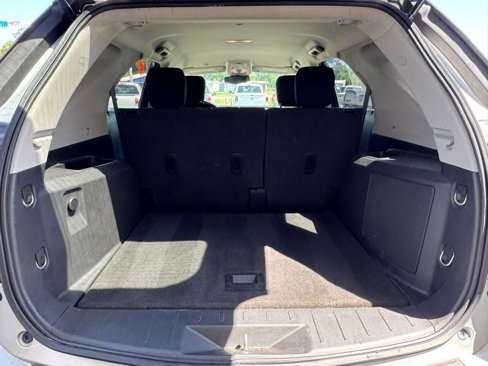 Used 2015 Chevrolet Equinox LT w/ Driver Convenience Package image 12