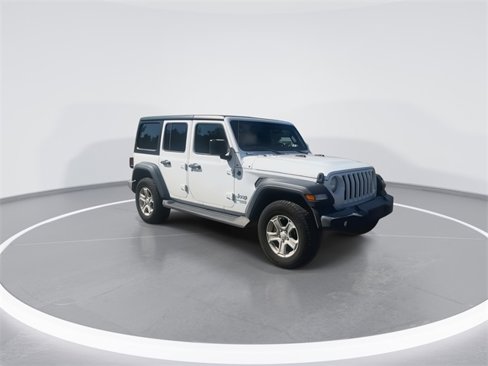 Used 2019 Jeep Wrangler Unlimited Sport S image 2