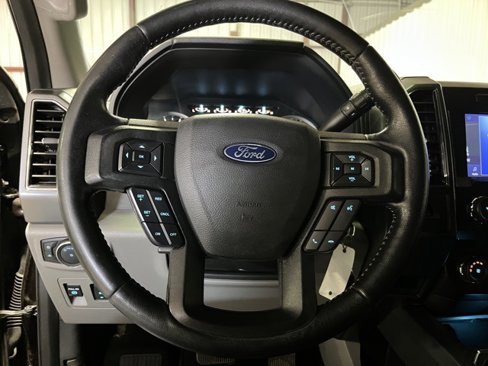 Used 2020 Ford F150 XLT w/ Equipment Group 302A Luxury image 17