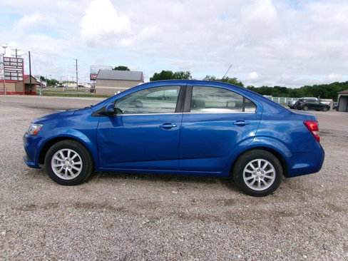 Used 2018 Chevrolet Sonic LT image 1