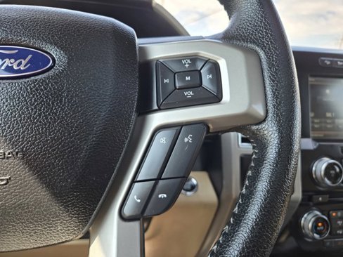 Used 2015 Ford F150 Lariat w/ Equipment Group 502A Luxury image 19