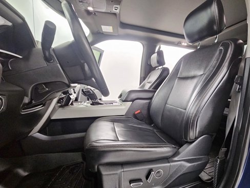 Used 2017 Ford F150 Lariat w/ Equipment Group 501A Mid image 20