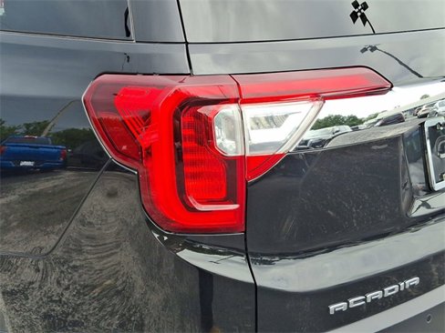 Used 2021 GMC Acadia SLE w/ Driver Convenience Package image 8