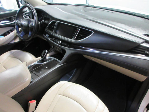 Used 2018 Buick Enclave Premium w/ LPO, Hit The Road Package image 18