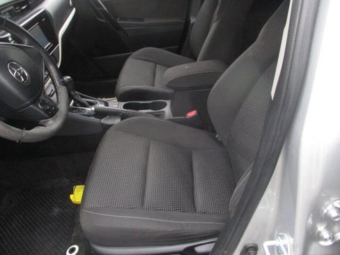 Used 2017 Toyota Corolla iM image 7