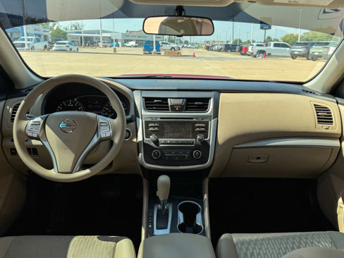Used 2016 Nissan Altima 2.5 S w/ Power Driver Seat Package image 11