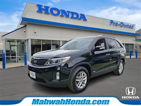 Used 2014 Kia Sorento LX image 1