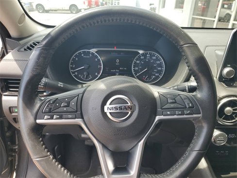 Certified 2021 Nissan Sentra SV image 16