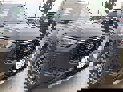 Used 2024 Ford Escape ST-Line image 7